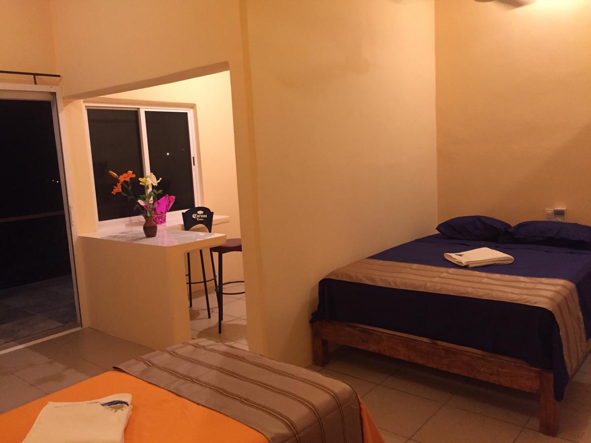 Hotel Punta Del Sol ซิโปไลต์ ภายนอก รูปภาพ