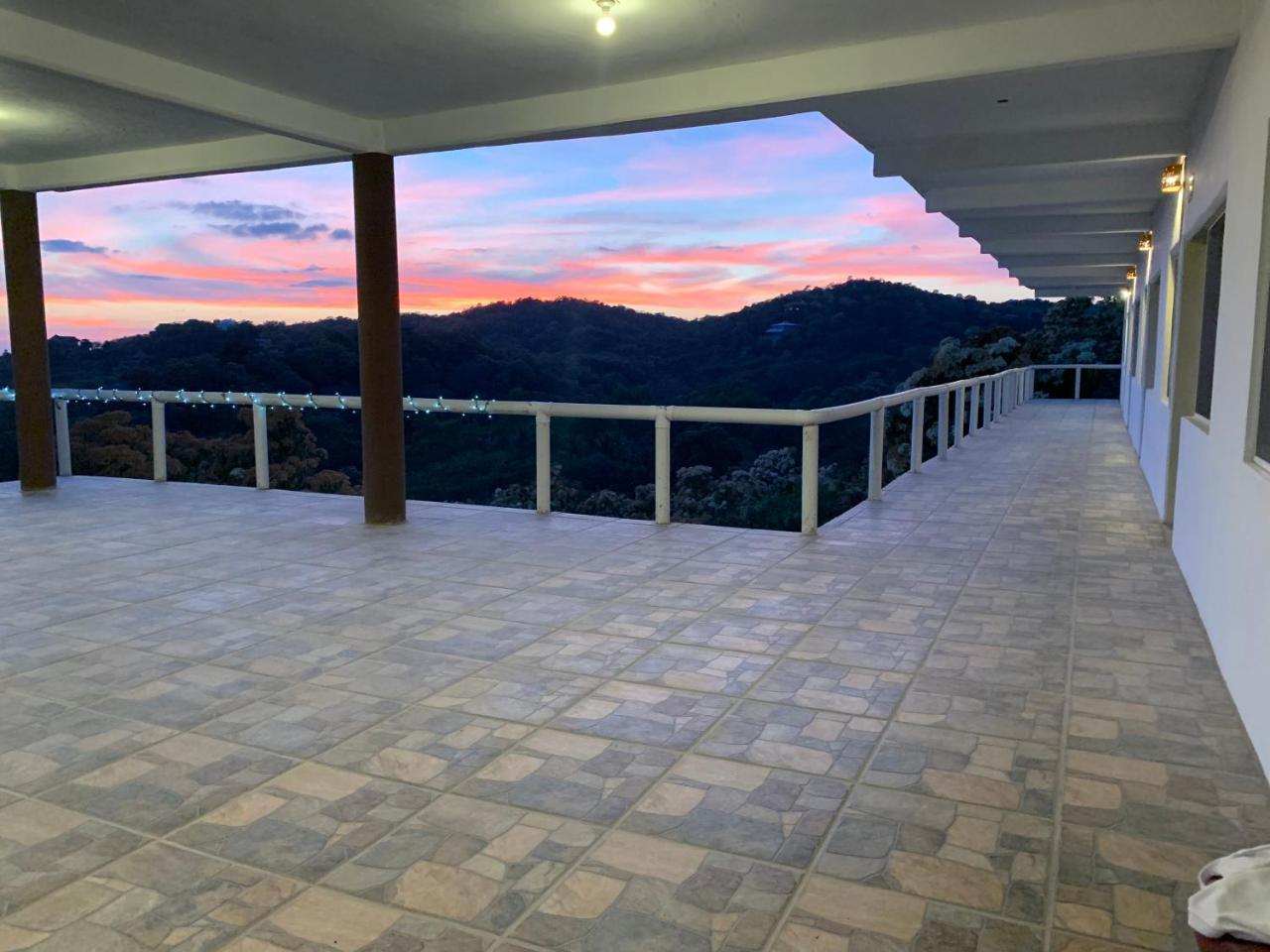Hotel Punta Del Sol ซิโปไลต์ ภายนอก รูปภาพ